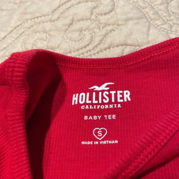 Hollister Long Sleeve Shirt - Picture 6 of 9